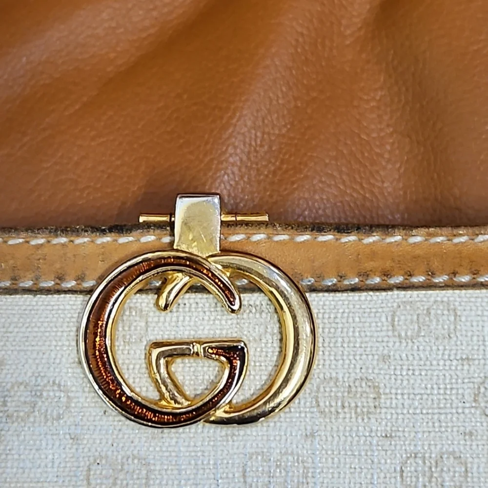 VINTAGE GUCCI 1970s PORTER GOLD GG INTERLOCKING PVC LEATHER WALLET ITALY BROWN - Picture 2 of 12